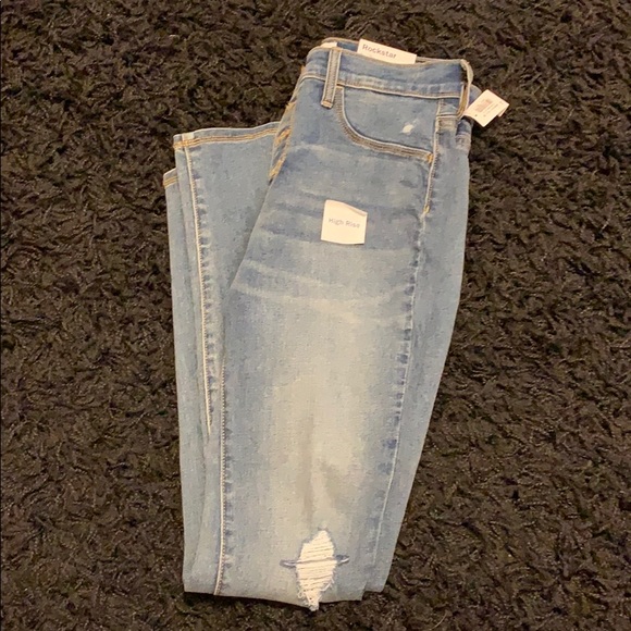 Old Navy girls jeans - Picture 2 of 3